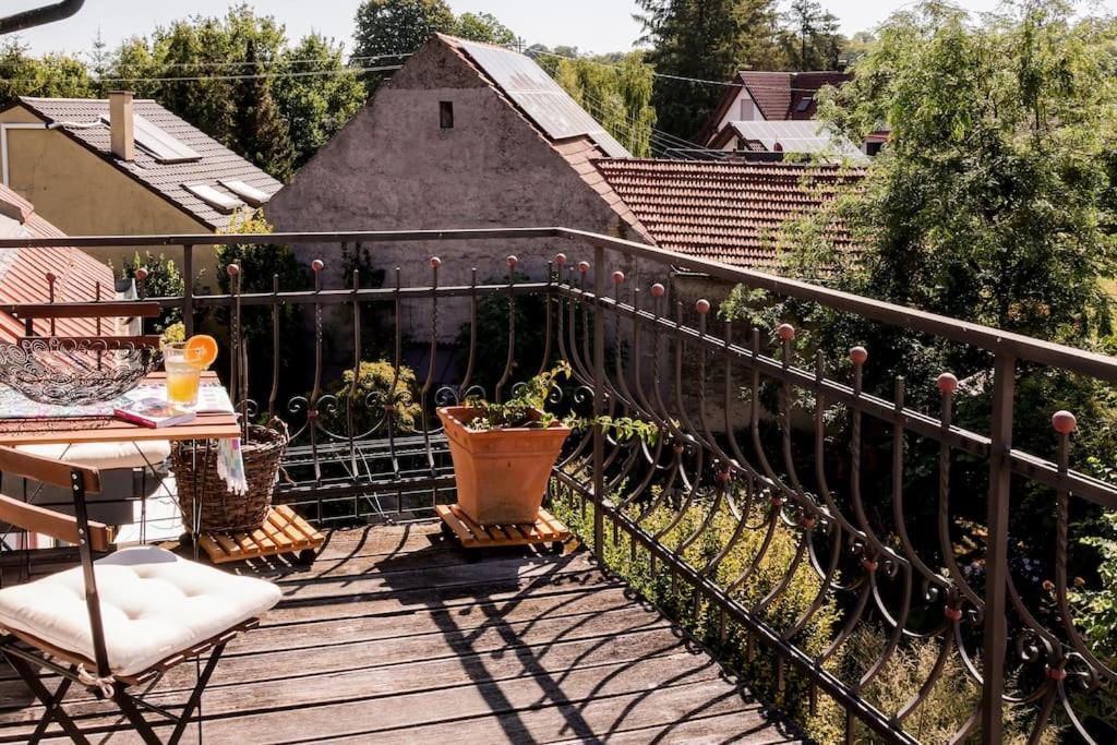 Charmante, Grosszuegige Ferienwohnung Villa Fleurie เบรตเทน ภายนอก รูปภาพ